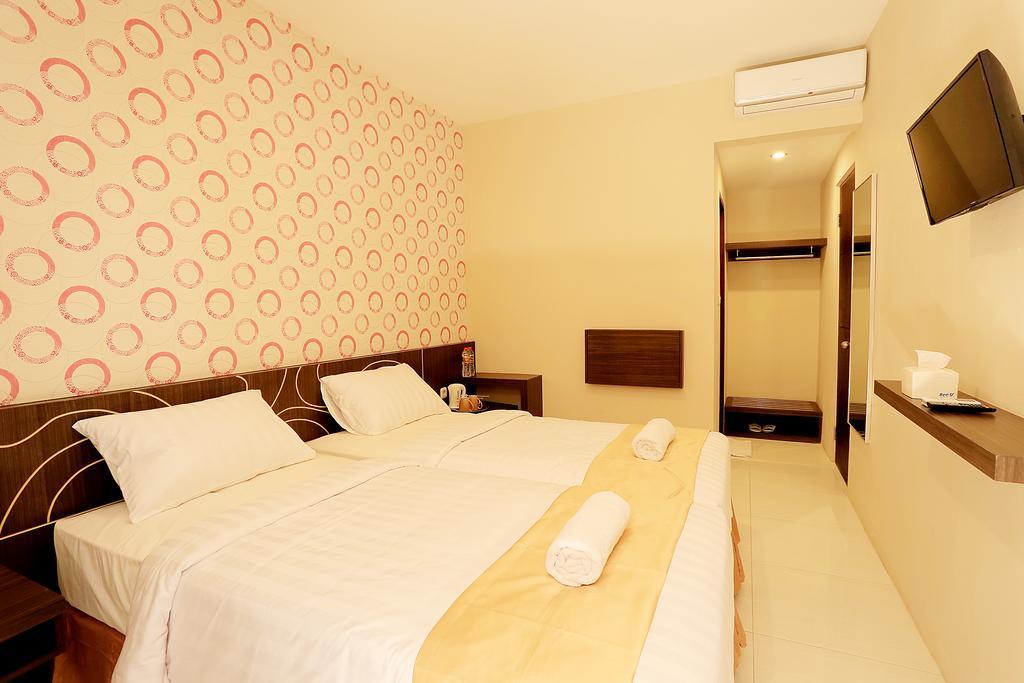 Nutana Hotel Mataram Exterior foto