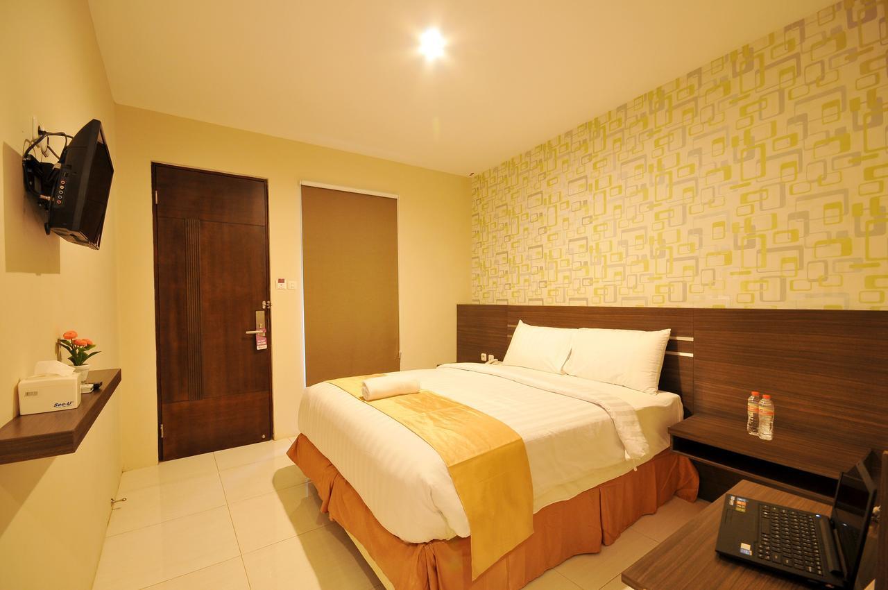 Nutana Hotel Mataram Quarto foto